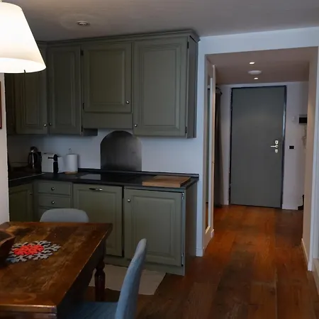 Pila- In Out- Yumi Appartement